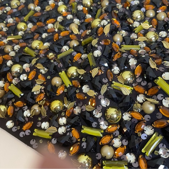 H&M SKIRT/BEADED ACCENTS IN GOLD,AMBER AND BLACK - Picture 7 of 9